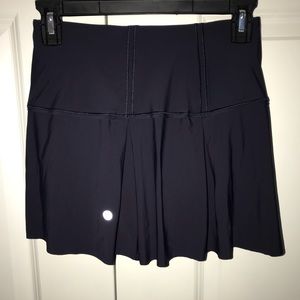 Lulu lemon skirt